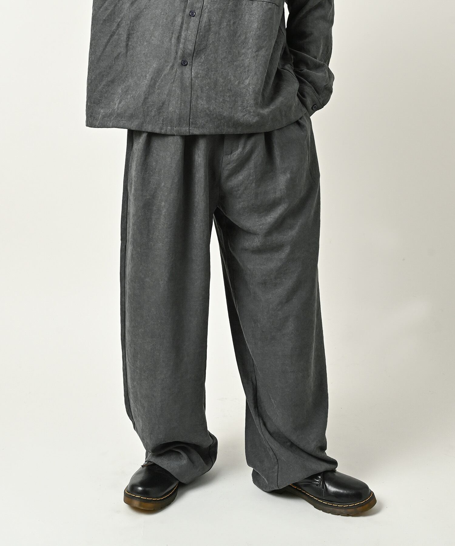 Revertical Suede-touch wide-leg pants (GRY) RV9377