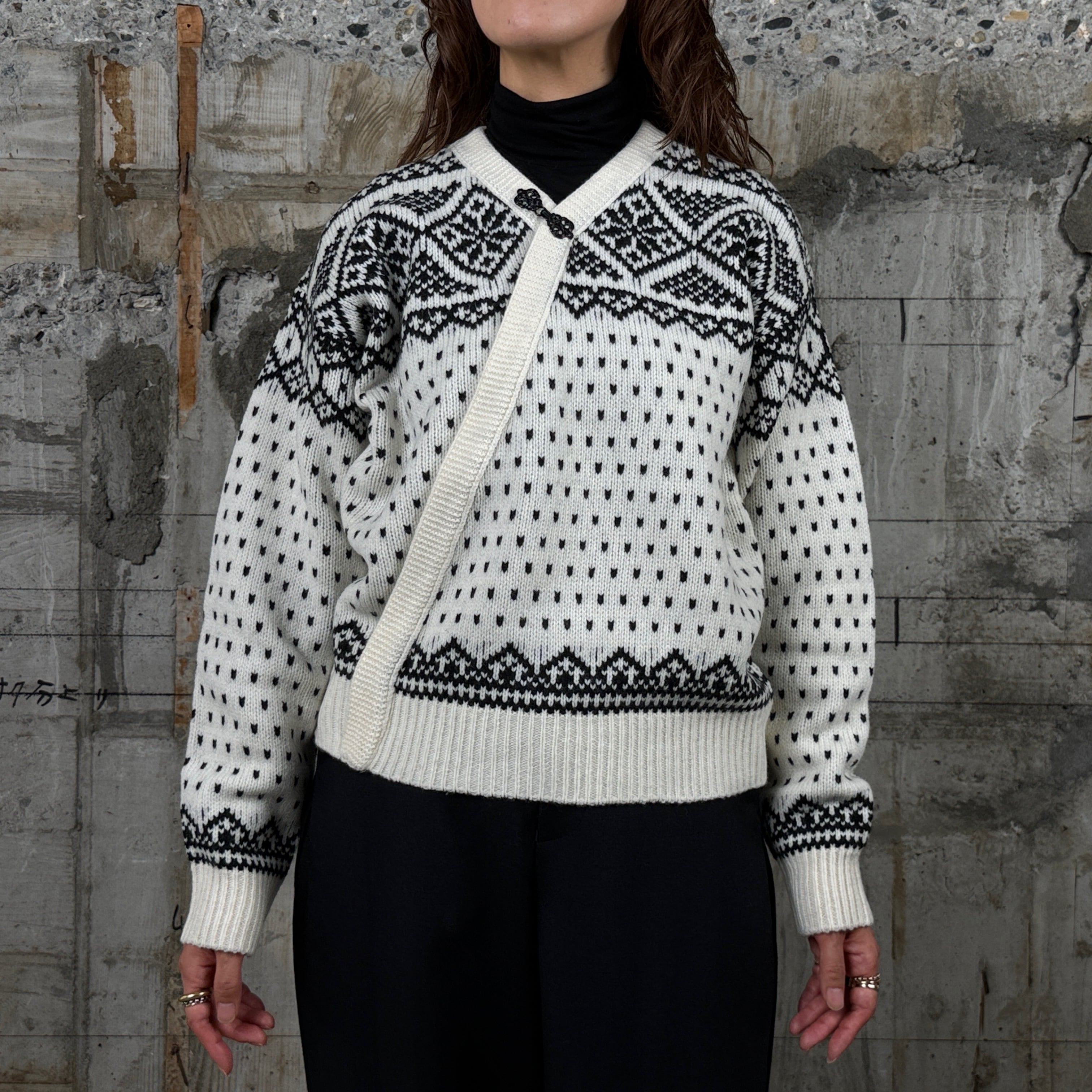 HYKE【ハイク】 NORDIC WRAP SWEATER (11441) | glamour online