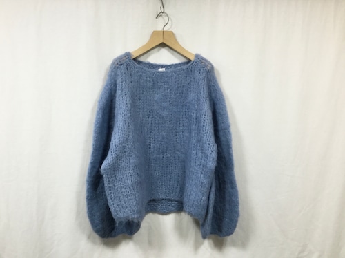 HAKUJI “ Voluinous alpaca knit PO “ Light blue