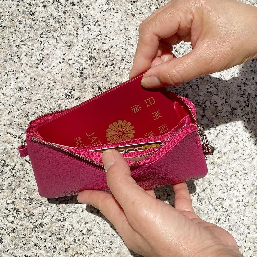 トラベルポーチ】アドリアレザートラベルポーチ | 野村製作所