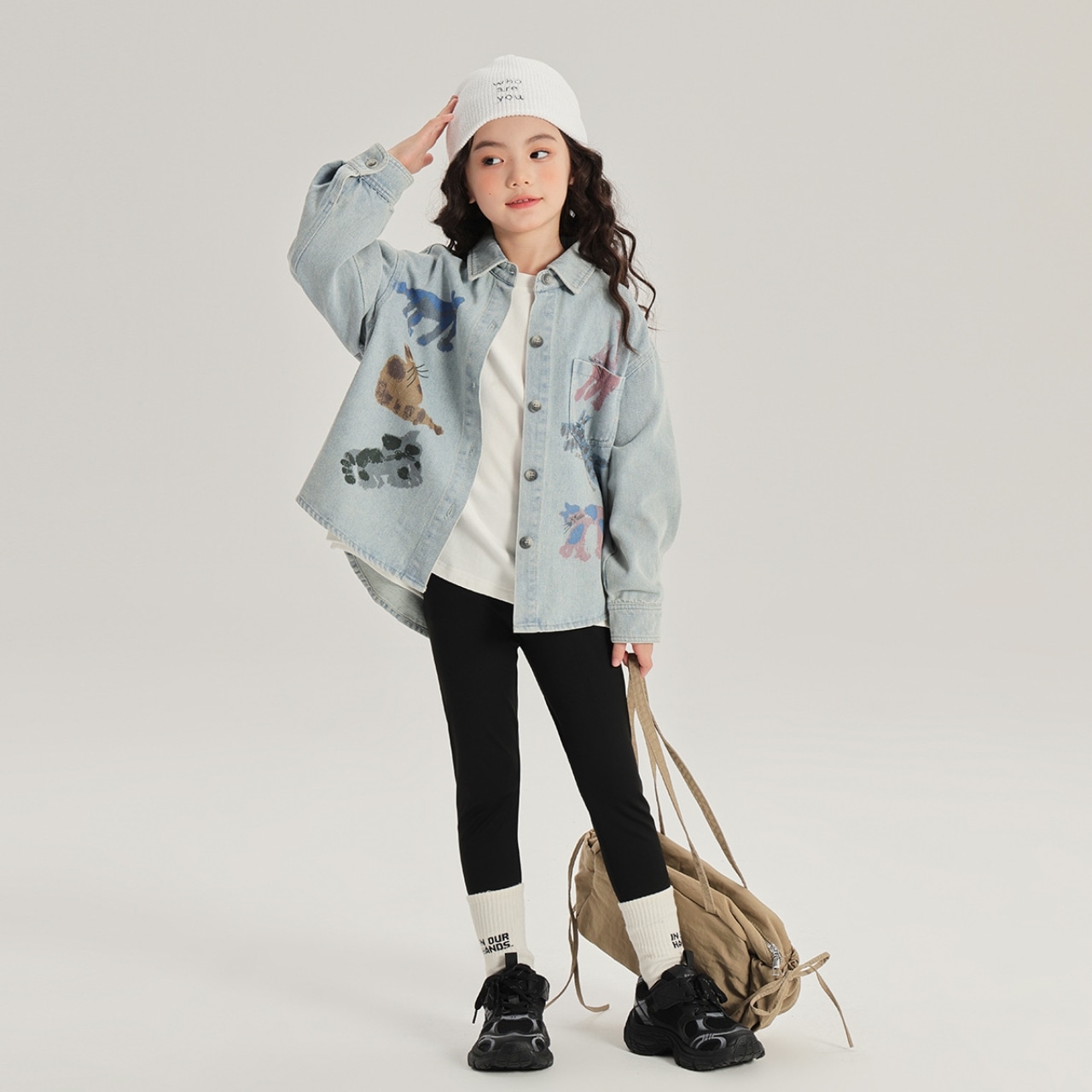 秋ウォッシュ手描き落書きデニムシャツ