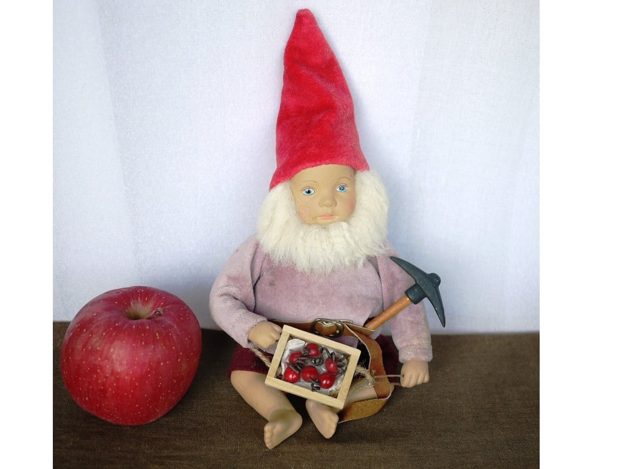 ガーデンノーム 庭の小人 リンゴの収穫 セラミックフィギュア