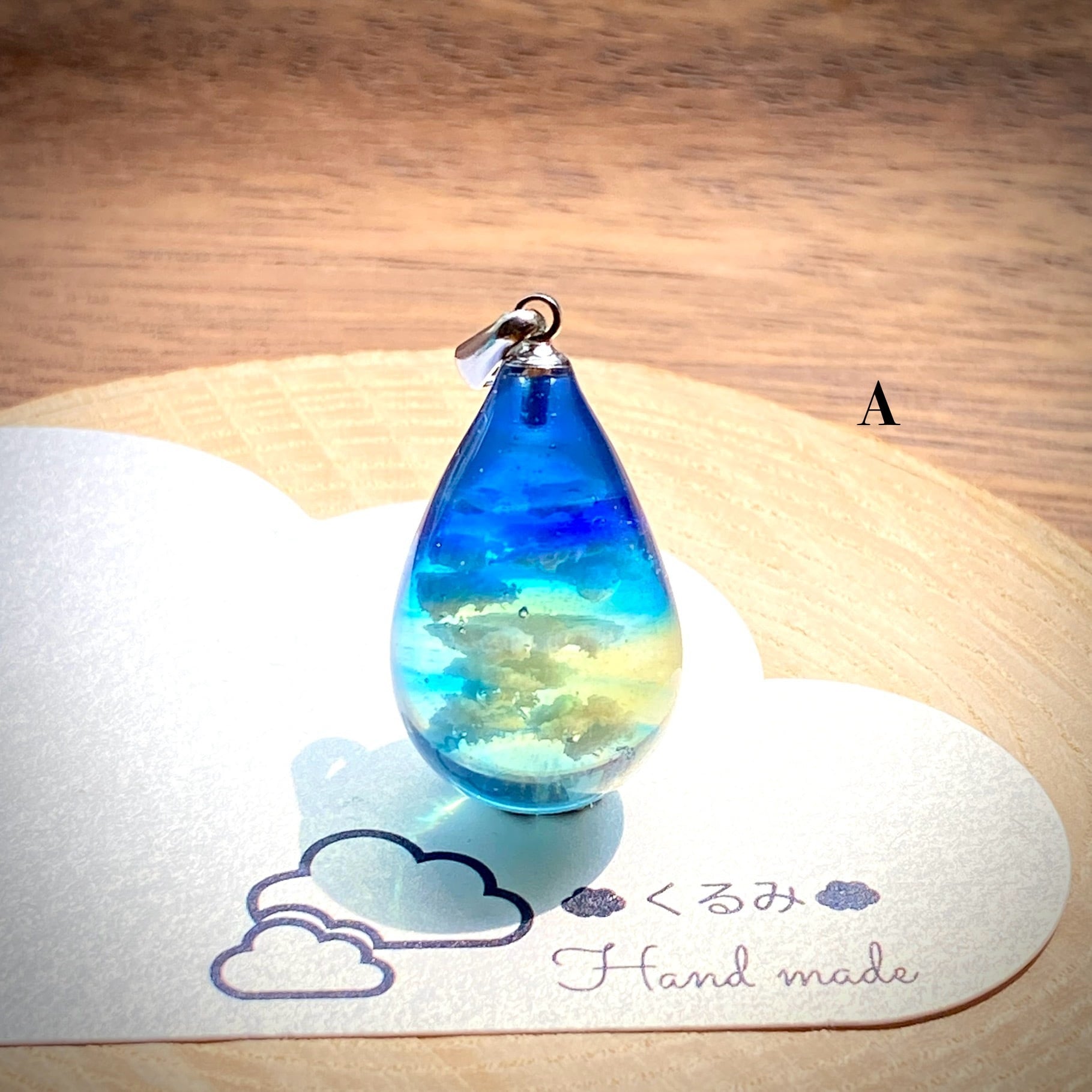 しずく型ペンダント 雲&空 青空 A