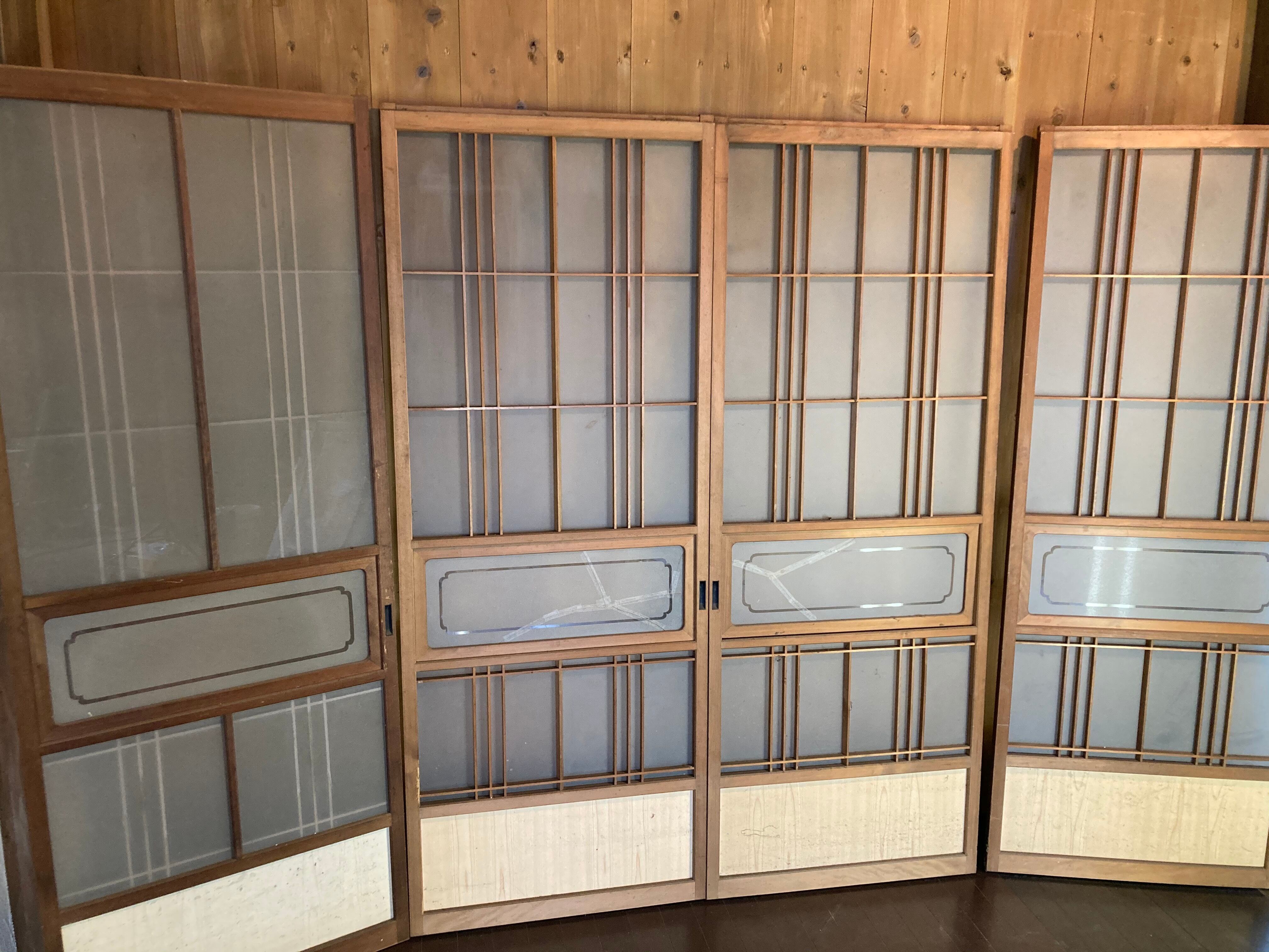 EG-2【スリガラスの木製引戸建具】4本セット巾667㎜高1741㎜厚30