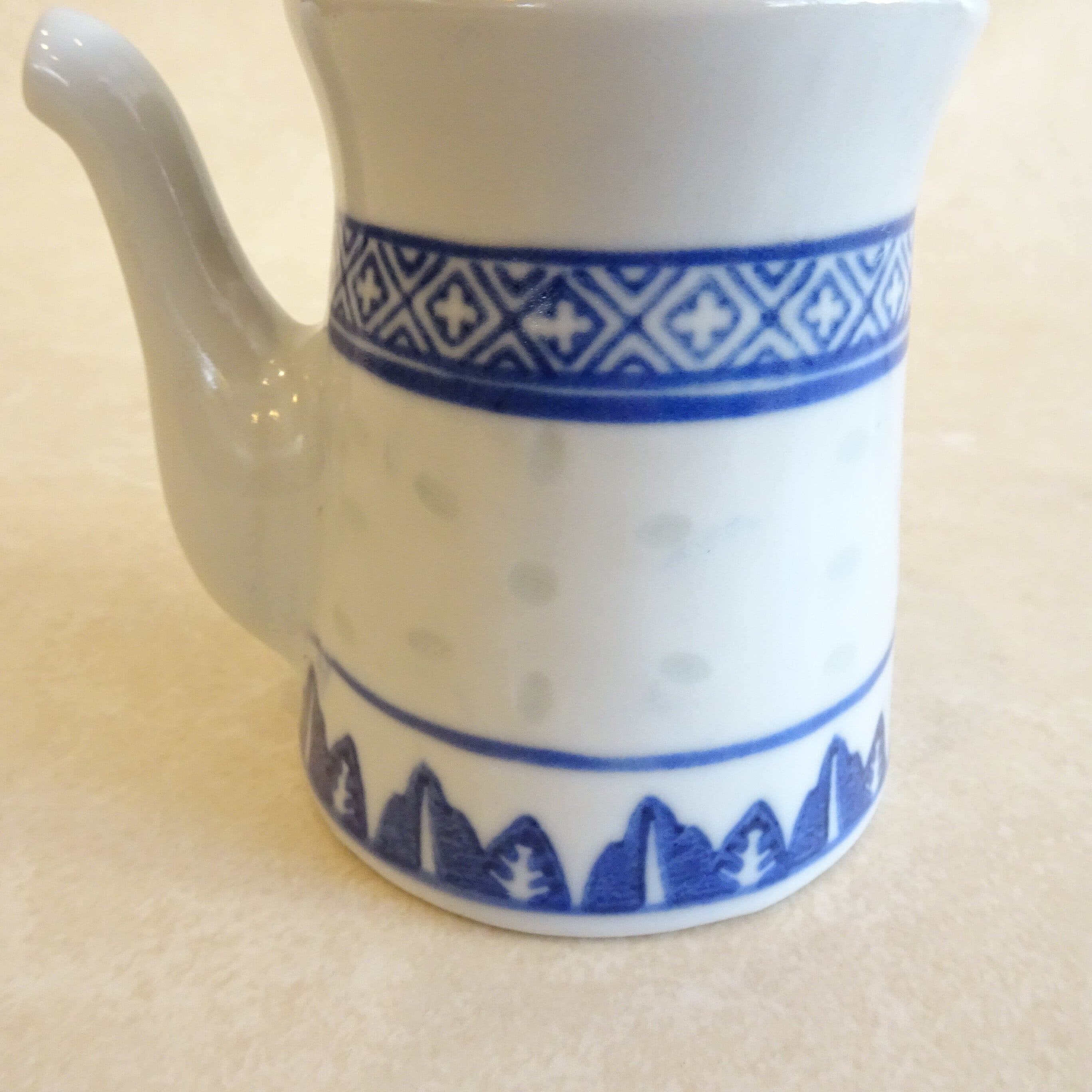 中国・景徳鎮 醤油さし | 純喫茶家具の村田商會