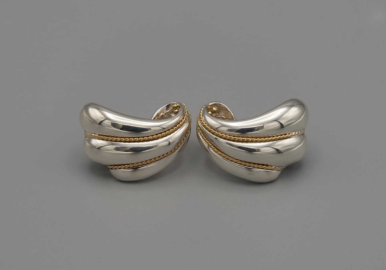 Tiffany & Co.(ティファニー)」 Old Tiffany & Co. Star Drop