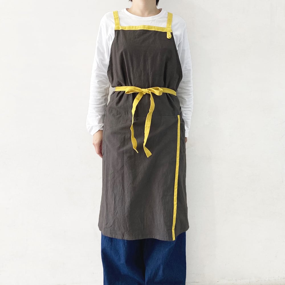 Crinkle Slit apron [FABORI公式] | FABORI online store