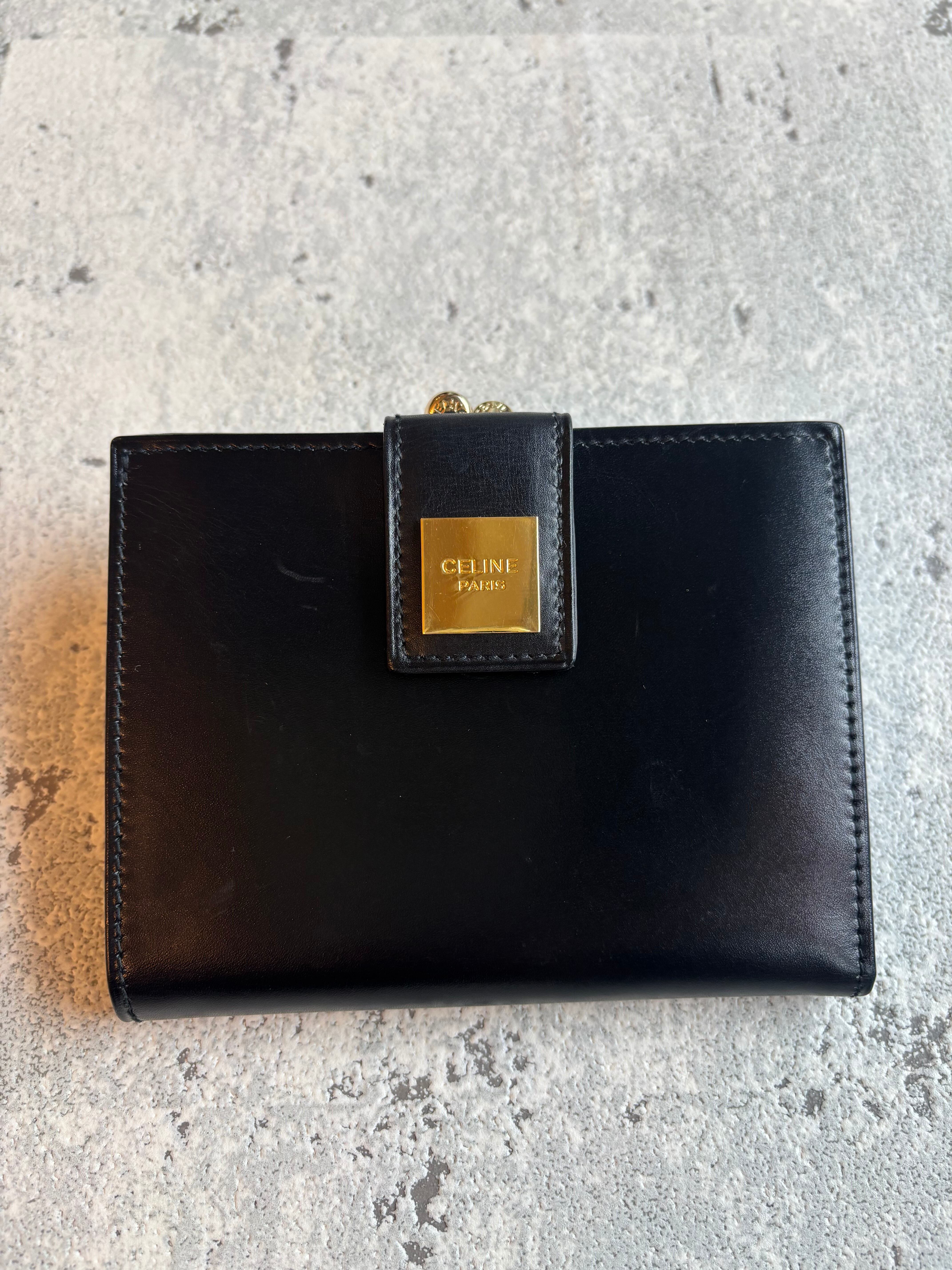 CELINE スクエアプレート がま口財布 ブラック