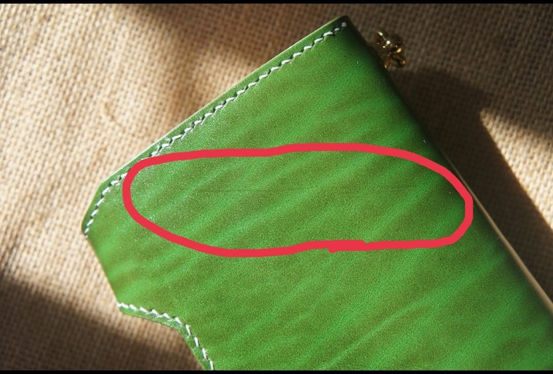 送料無料　ルガトショルダーのバイカーズウォレット【パロットグリーン】 送料無料】ルガトショルダーのバイカーズショートウォレット