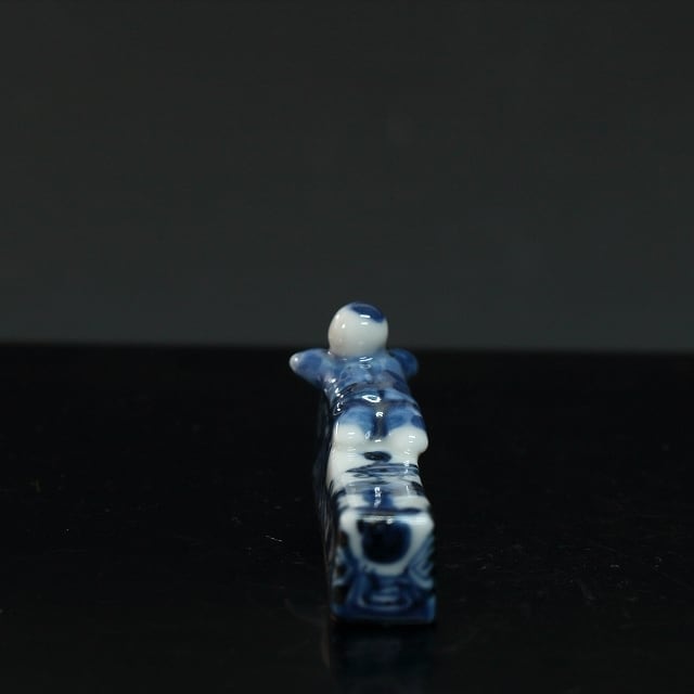 名工 平安 加藤利昌( KATO Risyo/ Kyoto,) 清水焼 青華/染付 梅 名工 平安 加藤利昌( KATO Risyo/ Kyoto,) 清水焼 青華/染付 梅