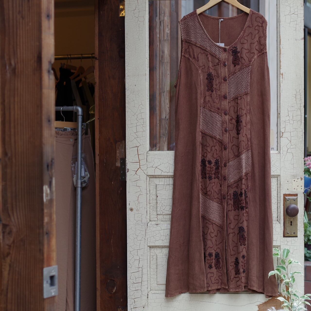 Embroidery Dress 刺繍 レーヨン ドレス ワンピース 古着屋 仙台 Biscco 古着 Vintage 通販 Embroidery Dress 刺繍 レーヨン ドレス ワンピース 古着屋 仙台 Biscco 古着 Vintage 通販