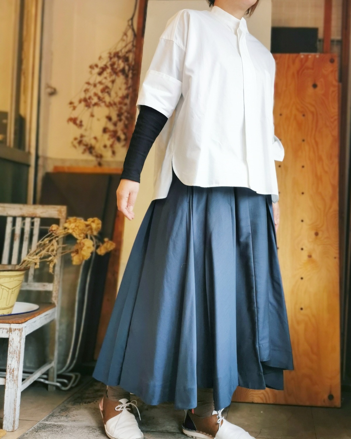 POLS / アシンメトリースカート ネイビー | NEWOLD STOCK by OTOGI 