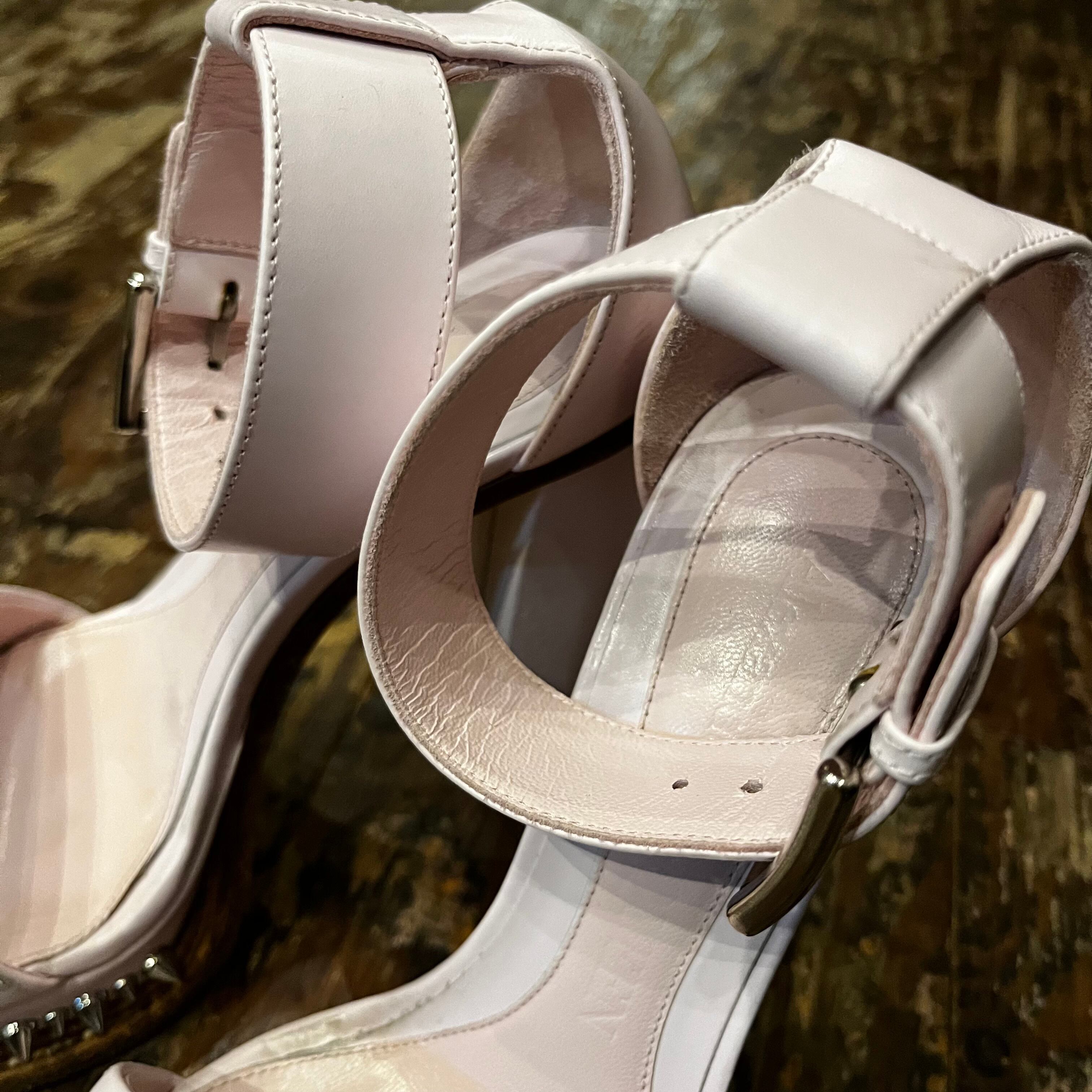 Alexander McQueen アレキサンダーマックイーン スタッズヒール Alexander McQueen アレキサンダーマックイーン スタッズヒール