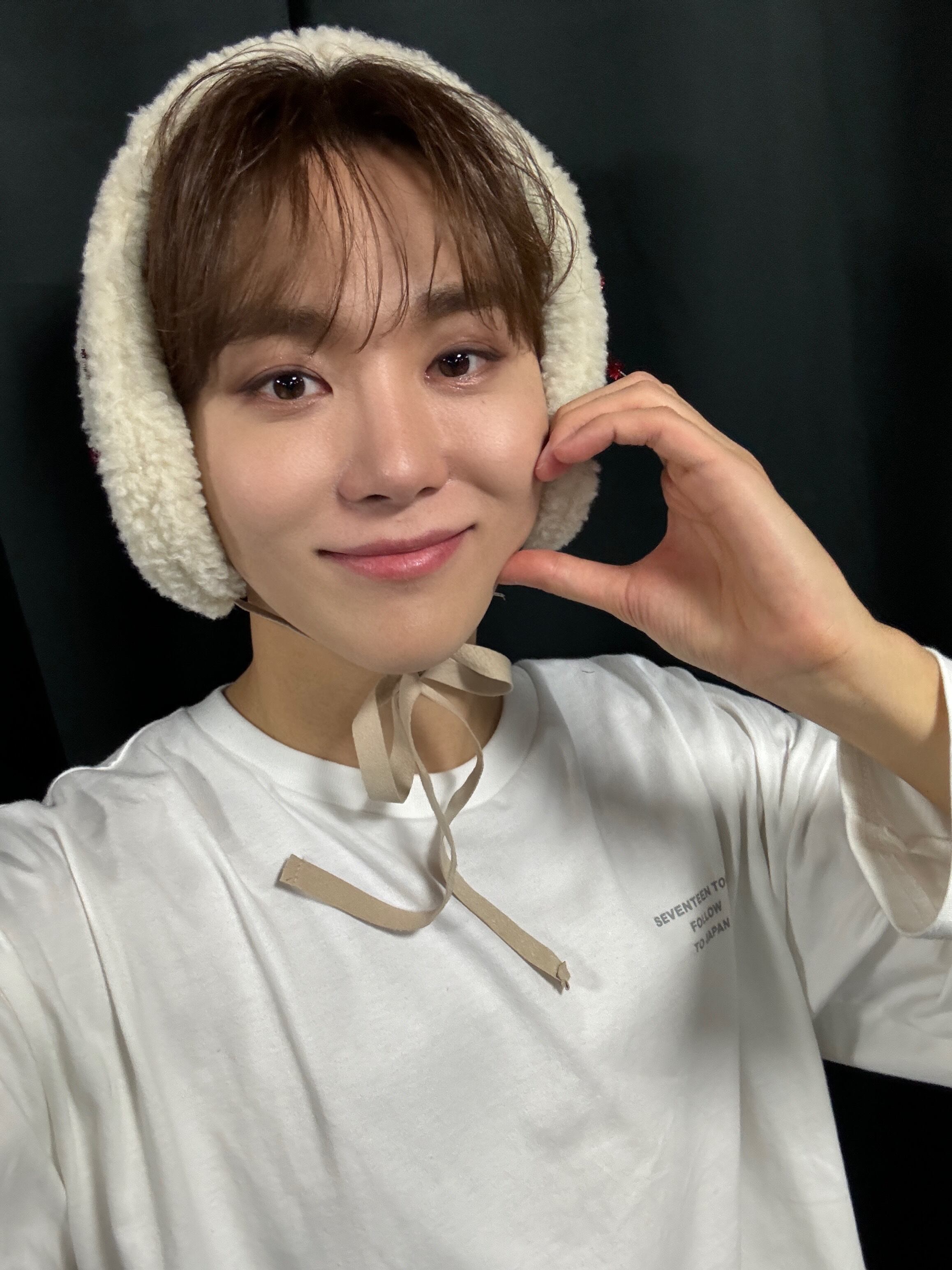 ☆SEVENTEEN スングァン 着用！！【WHITE SANDS】エコファーイヤーマフ