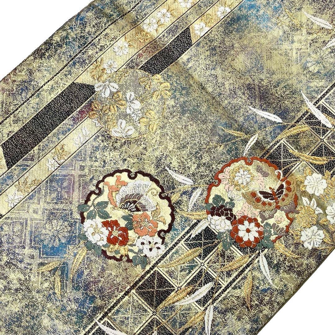 袋帯 雪輪に蝶々花模様 引き箔 金糸 O-3865 | リユース着物わびさび 