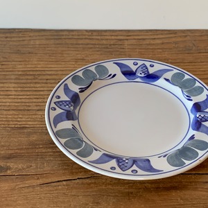 ARABIA /  BLUE LAUREL Dessert plate B