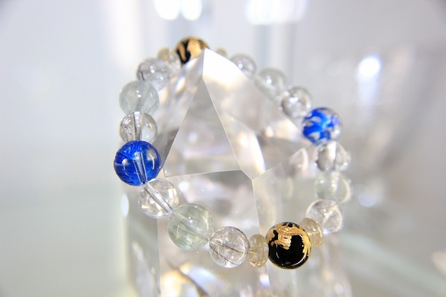 オニキスの金龍と青龍とグリーンルチルクォーツのヒーリングブレスレット✨【緑龍のおみくじ付き】