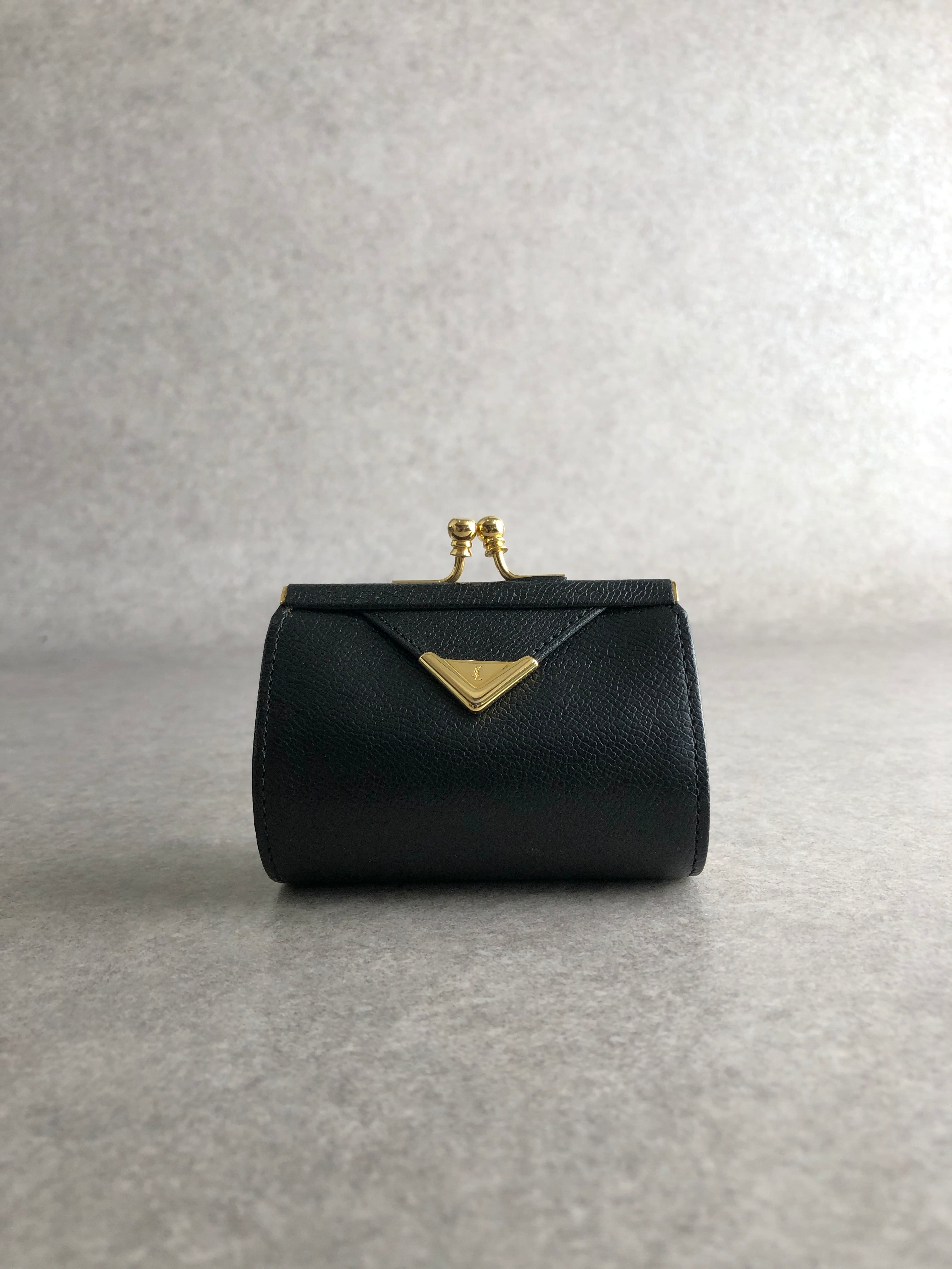 Yves Saint Laurent | VintageShop solo