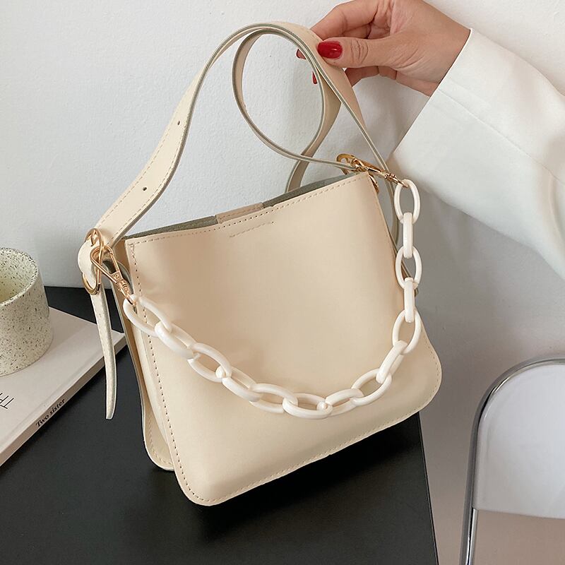 チェーン サマー 夏物 メッセンジャーバッグ Tiancai_Wing_Bag59613684910