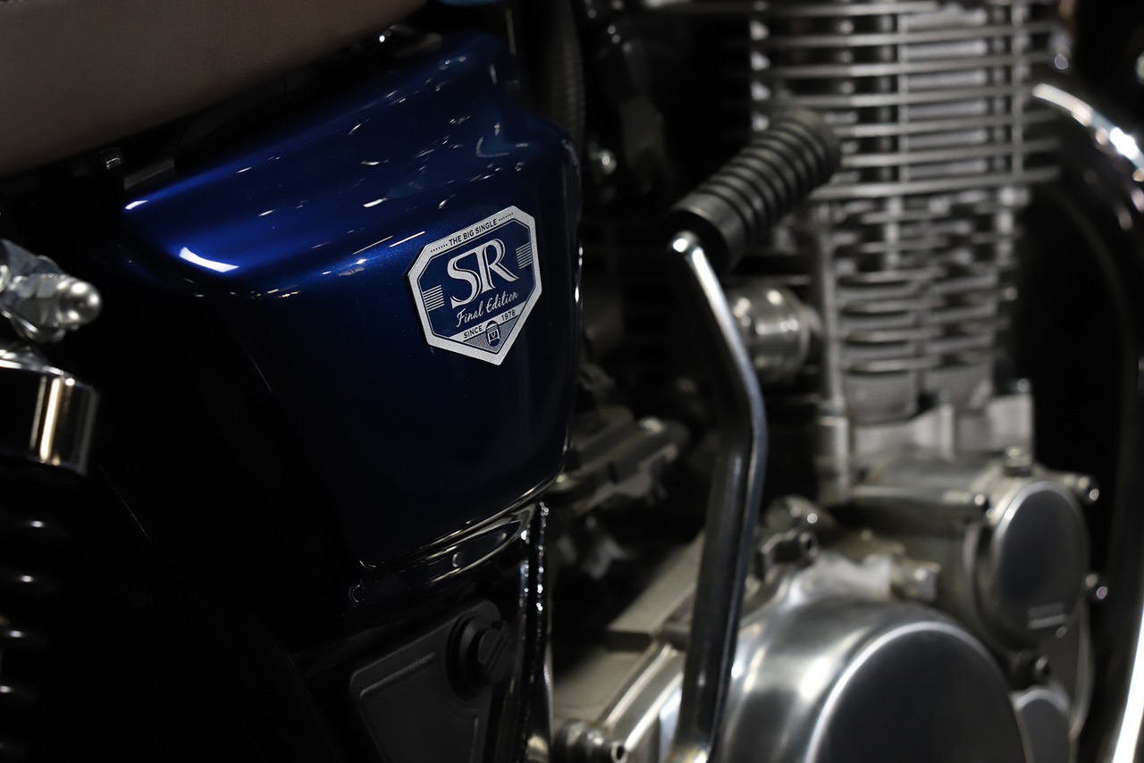 Built-in Side cover（R） SR400 (09'~Final) 2021 BLUE Painted