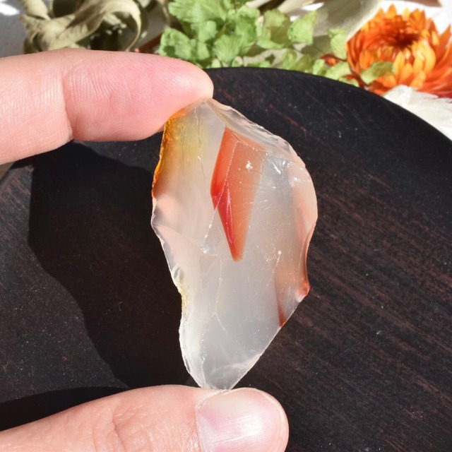 《新色》インドネシア産アンダラクリスタル原石 ミルキーホワイトレッドC