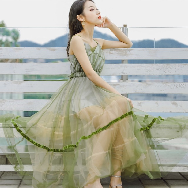 ワンピース 大人の可愛いワンピース 赤いワンピース ミニ丈ワンピース ドット柄 可愛い 春 夏 デート フリル パフスリーブ G1022 Mhf Clothes