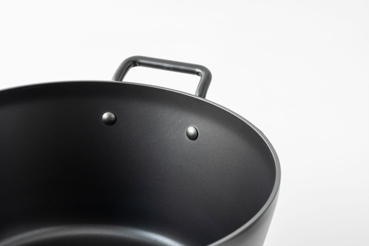 料理家・松田美智子さんの「鉄の小さなごはん鍋（小）」 | 天然生活