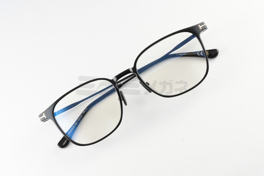 訳アリSALE】TOM FORD ちいさかっ TF6000-K-B 001 メガネ 黒 