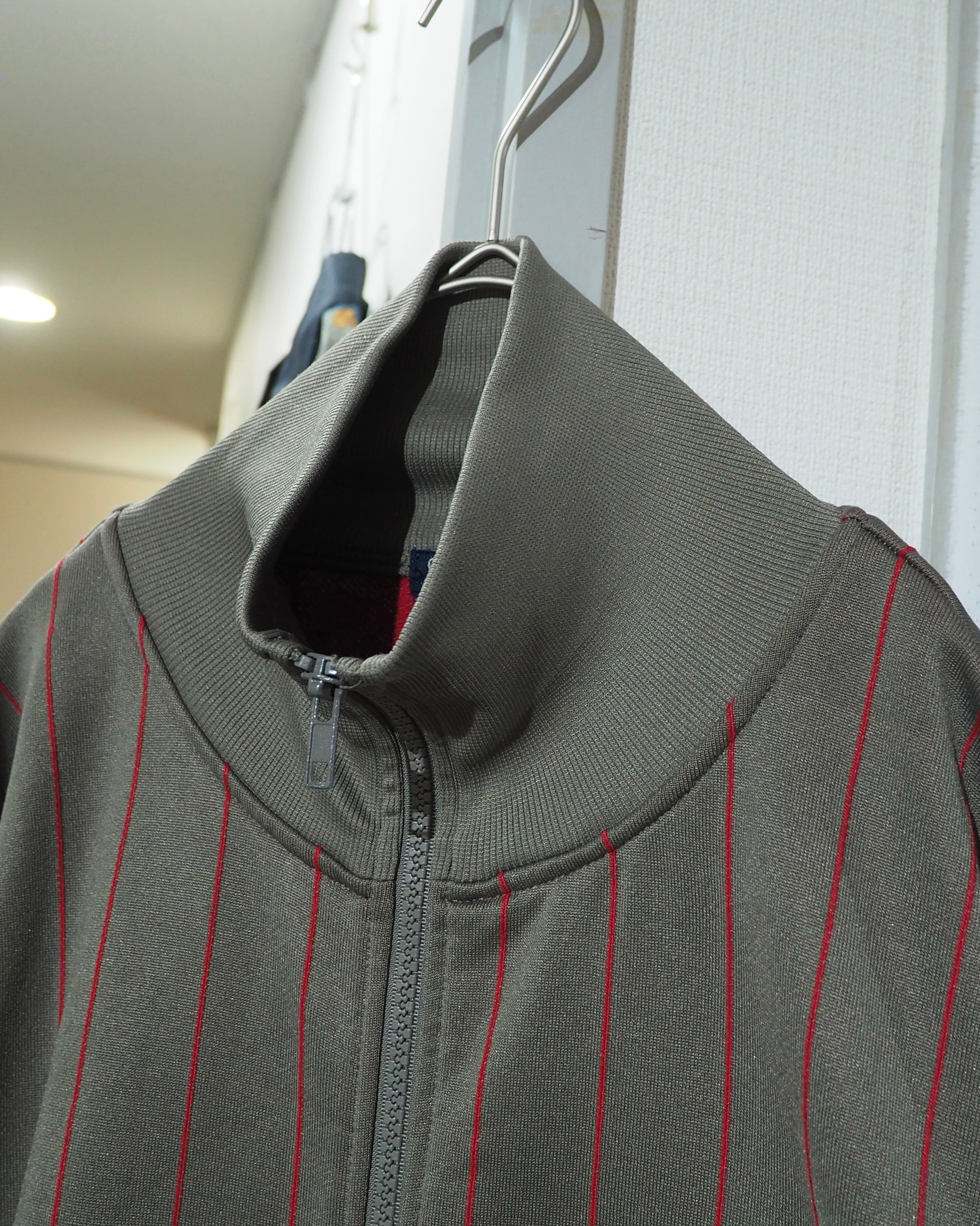 1980 - 90s Flocky Lion × Line Embroidery vintage Track jacket