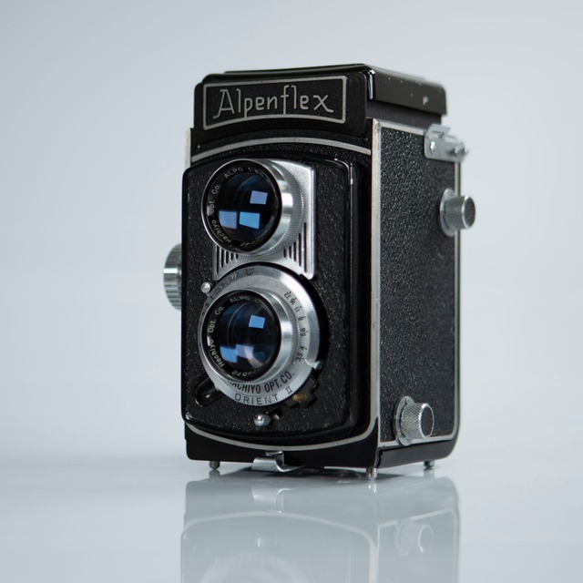 二眼レフカメラ　AlpenFlex アルペンフレックス 【送料無料】