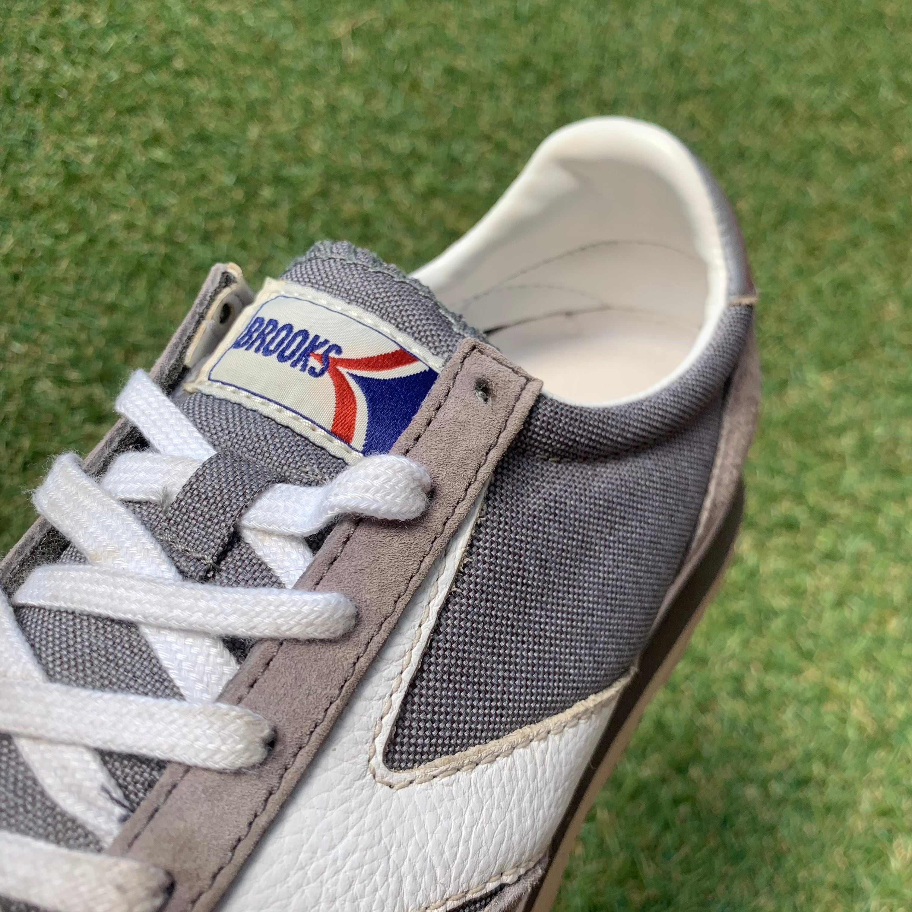 BROOKS HERITAGE VANGUARD ブルックスヘリテージ ヴァンガード G186