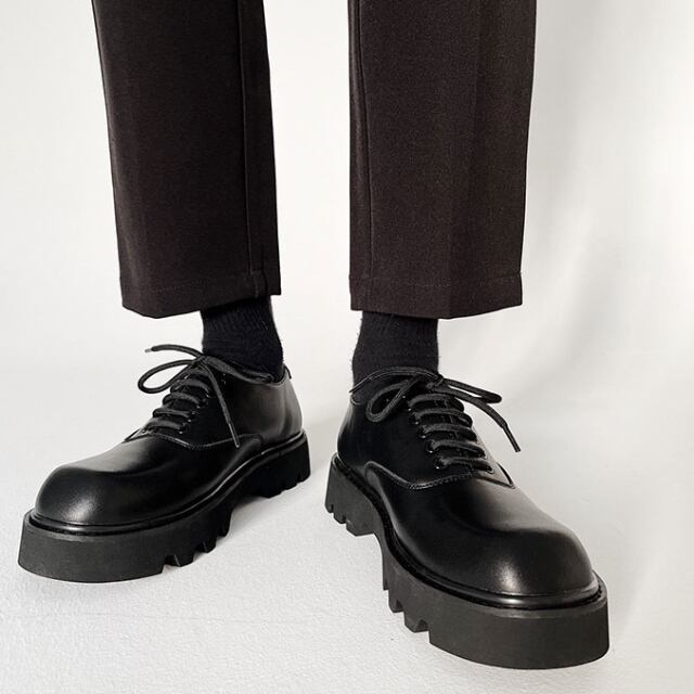 【予約販売】レザーシューズ 革靴 メンズ ローファー 厚底 靴 デザイン モード シンプル ビジネス ブラック 黒 お洒落 カジュアル シック パーティー 結婚式 24cm/24.5cm/25cm/25.5cm/26cm/26.5cm