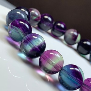 0101.美濃厚グラデーションフローライトブレスレット