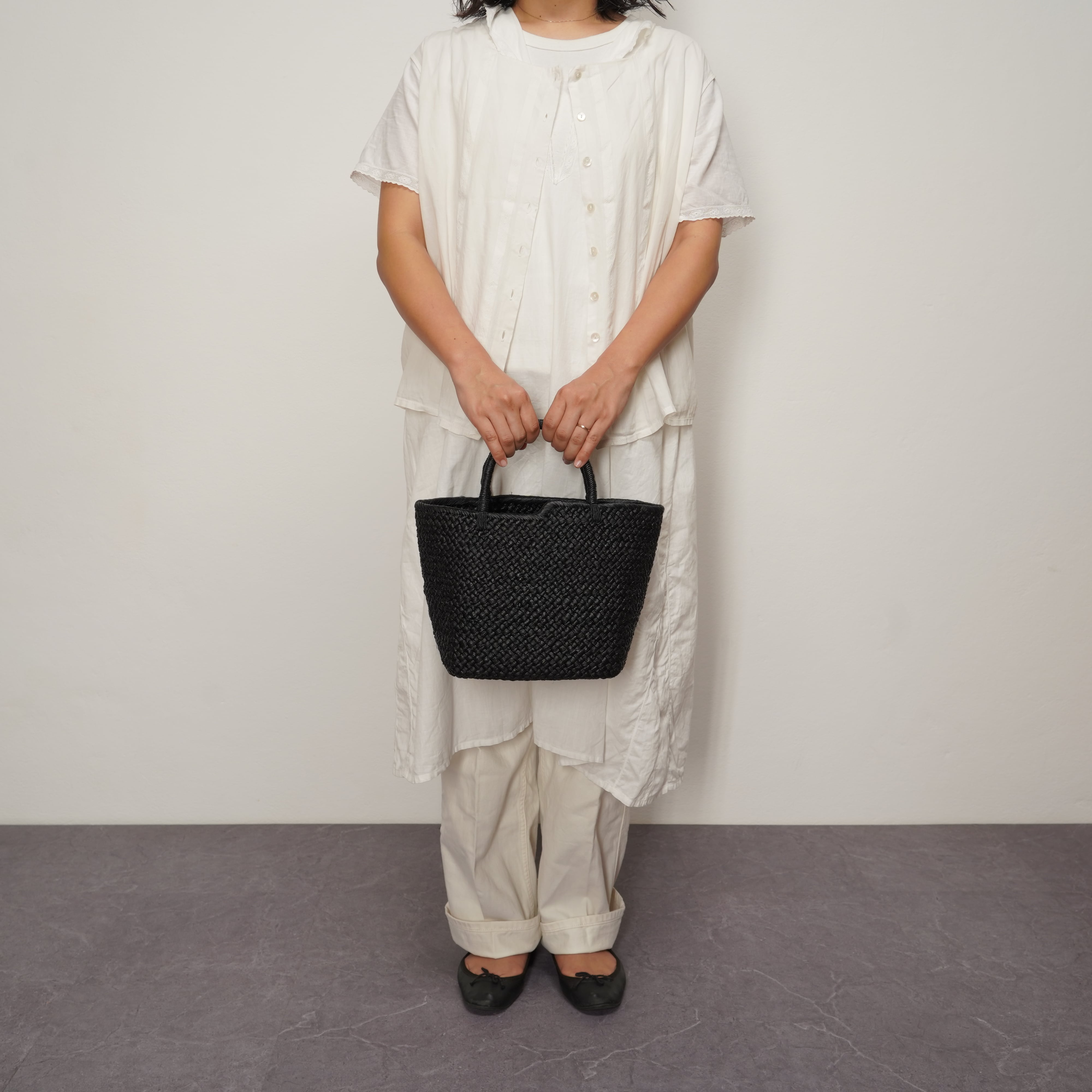 Marche bag (S) - Black | AMPIANA