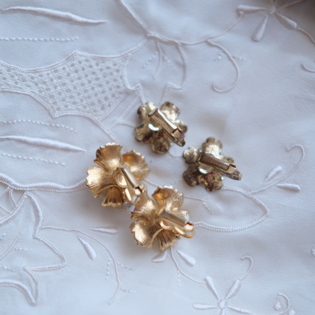 2点 フラワー ヴィンテージイヤリング Mellon Collie