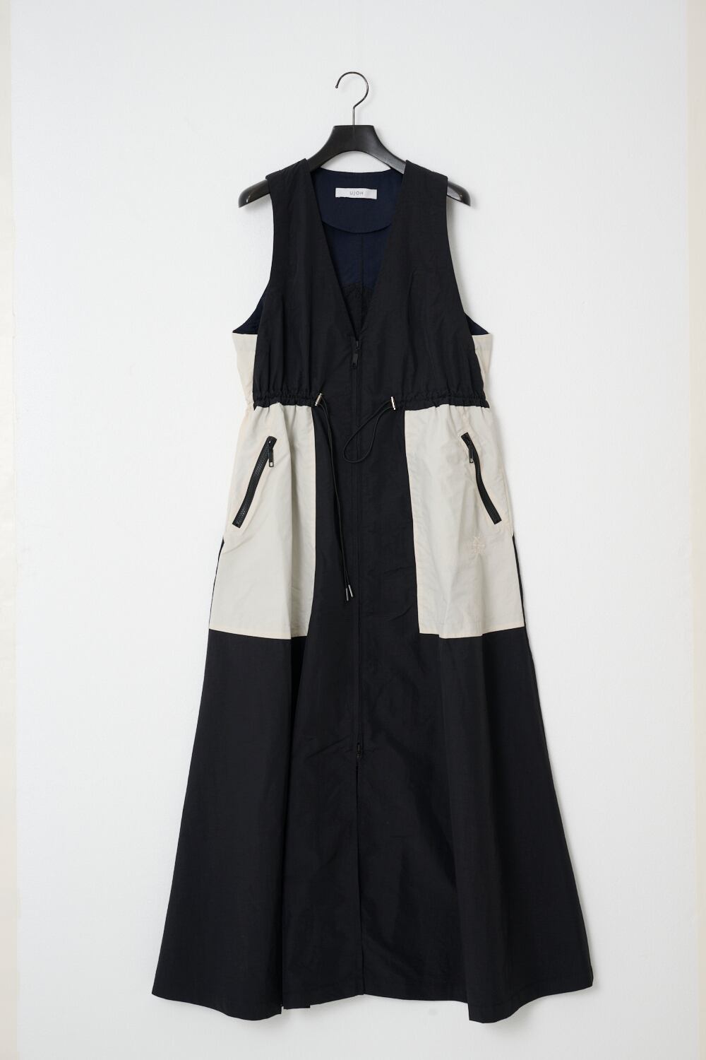 UJOH】Zip Flare Gilet Dress | saumurkyoto