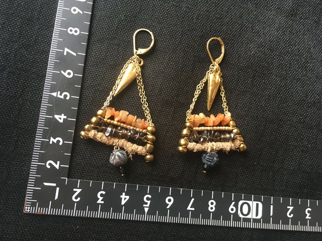 骨板　ピアス/イヤリング