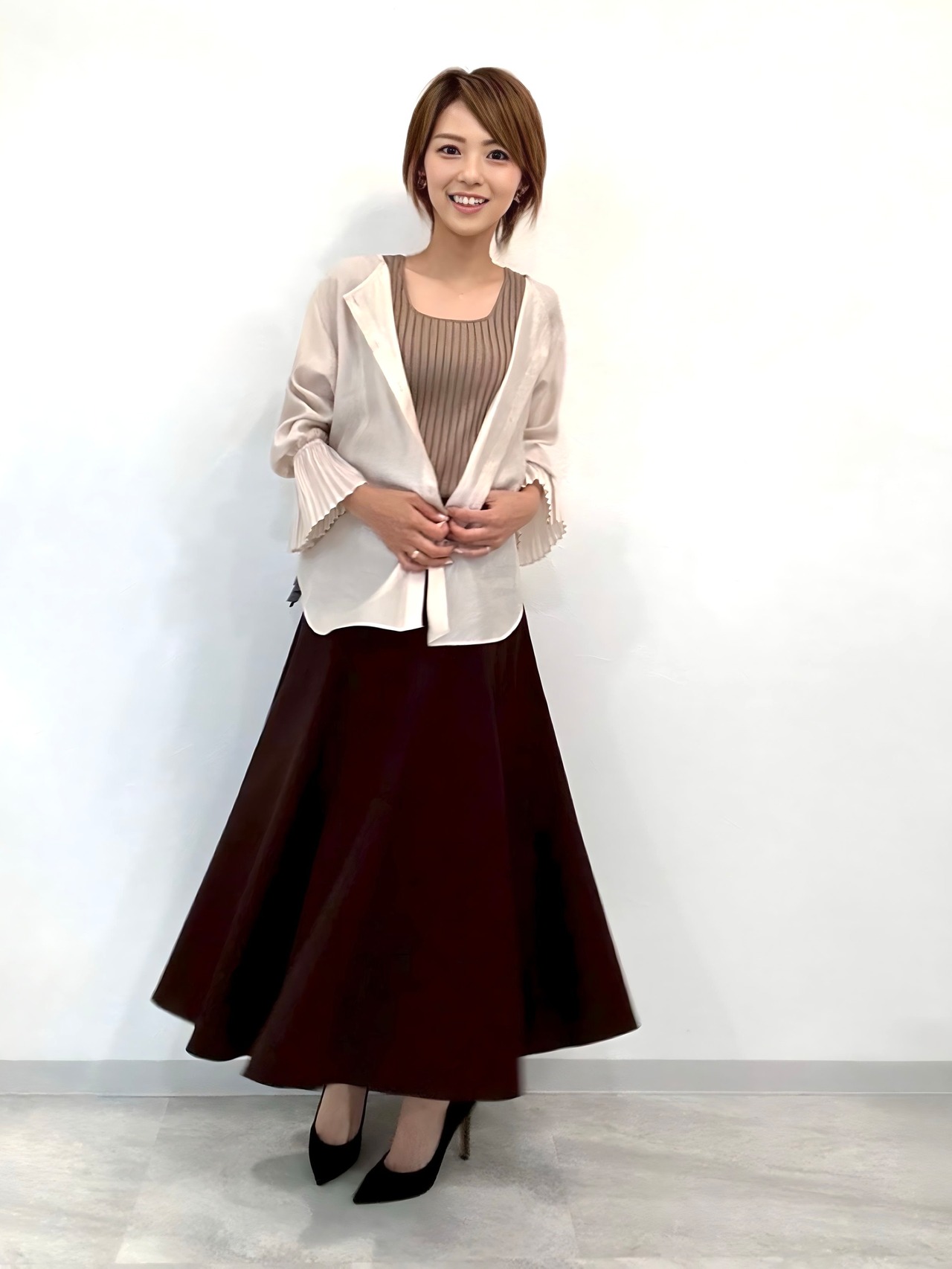 フレアスリーブブラウス