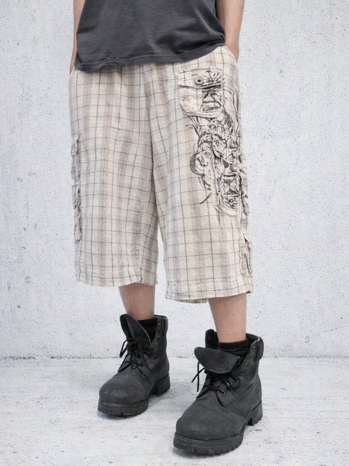 "Y2K" check skull print cargo shorts