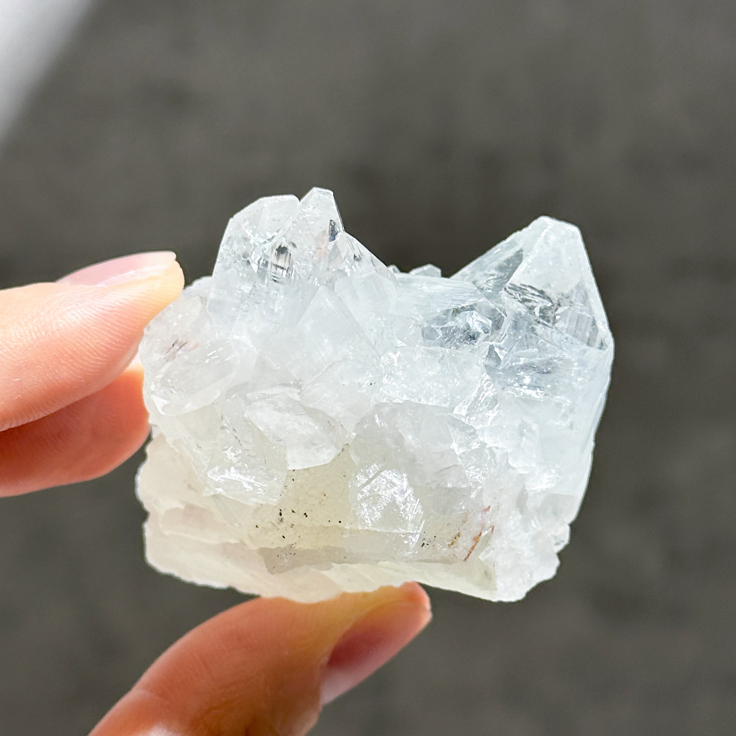 アポフィライト原石 64◇ Apophyllite ◇天然石・鉱物・パワーストーン