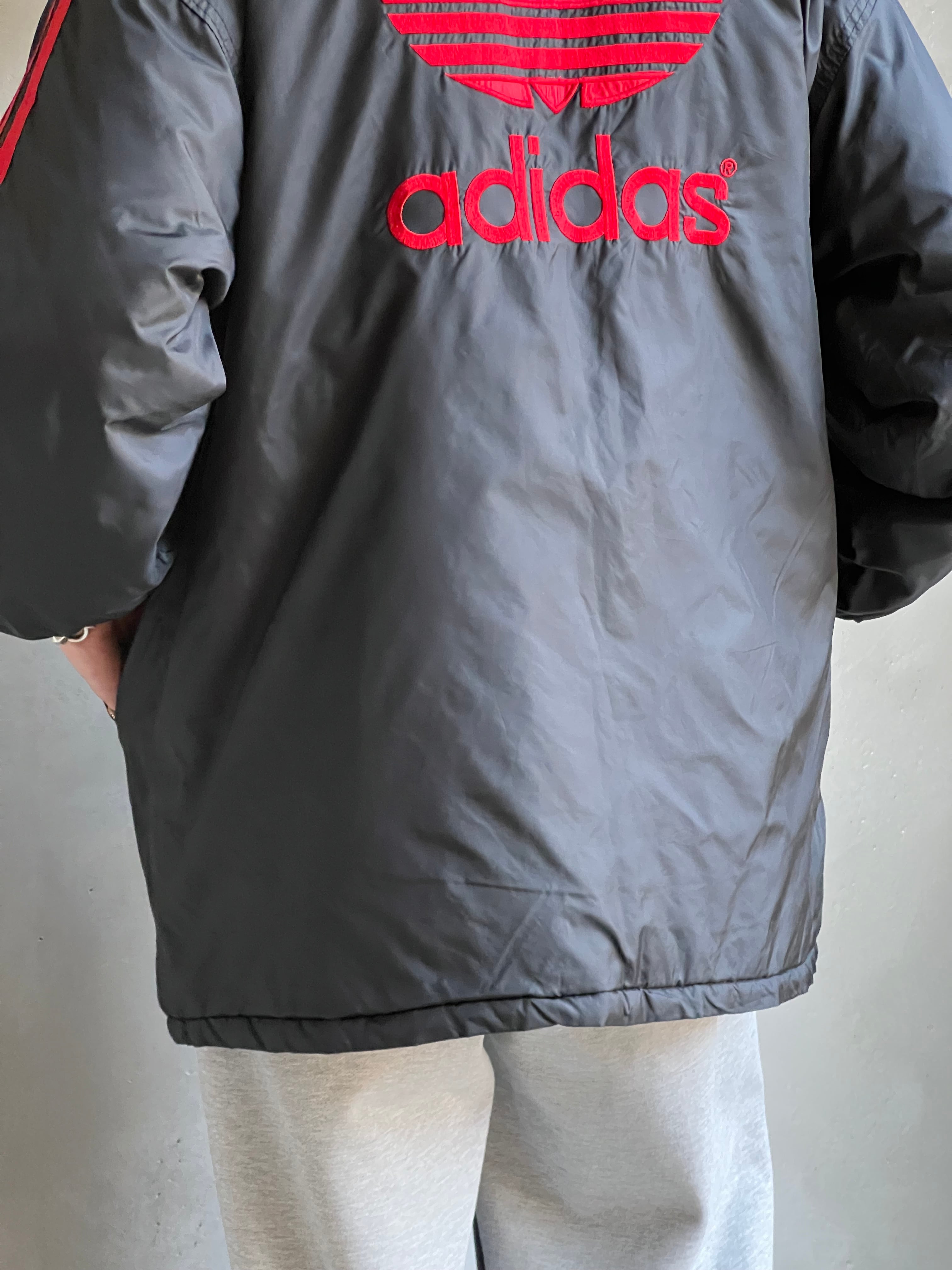 【希少カラー】アディダス ブルゾン 80s 銀タグ ロゴ刺繍 ラグラン 神配色 希少カラー】アディダス ブルゾン 80s 銀タグ ロゴ刺繍 ラグラン