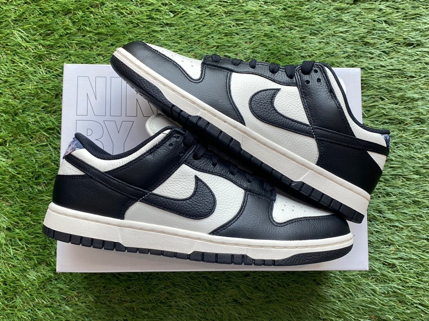 NIKE BY YOU DUNK LOW PANDA COLOR HEELPAISLEY DO7243-900 26.5cm  