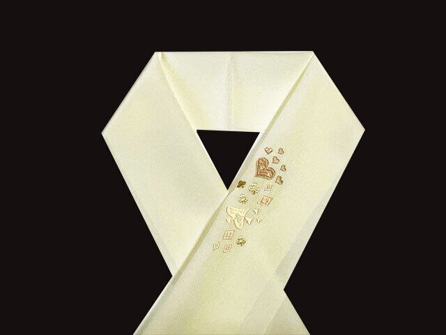 刺繍半衿 ホワイト 幾何学模様 ブルー系 | Commonこもん