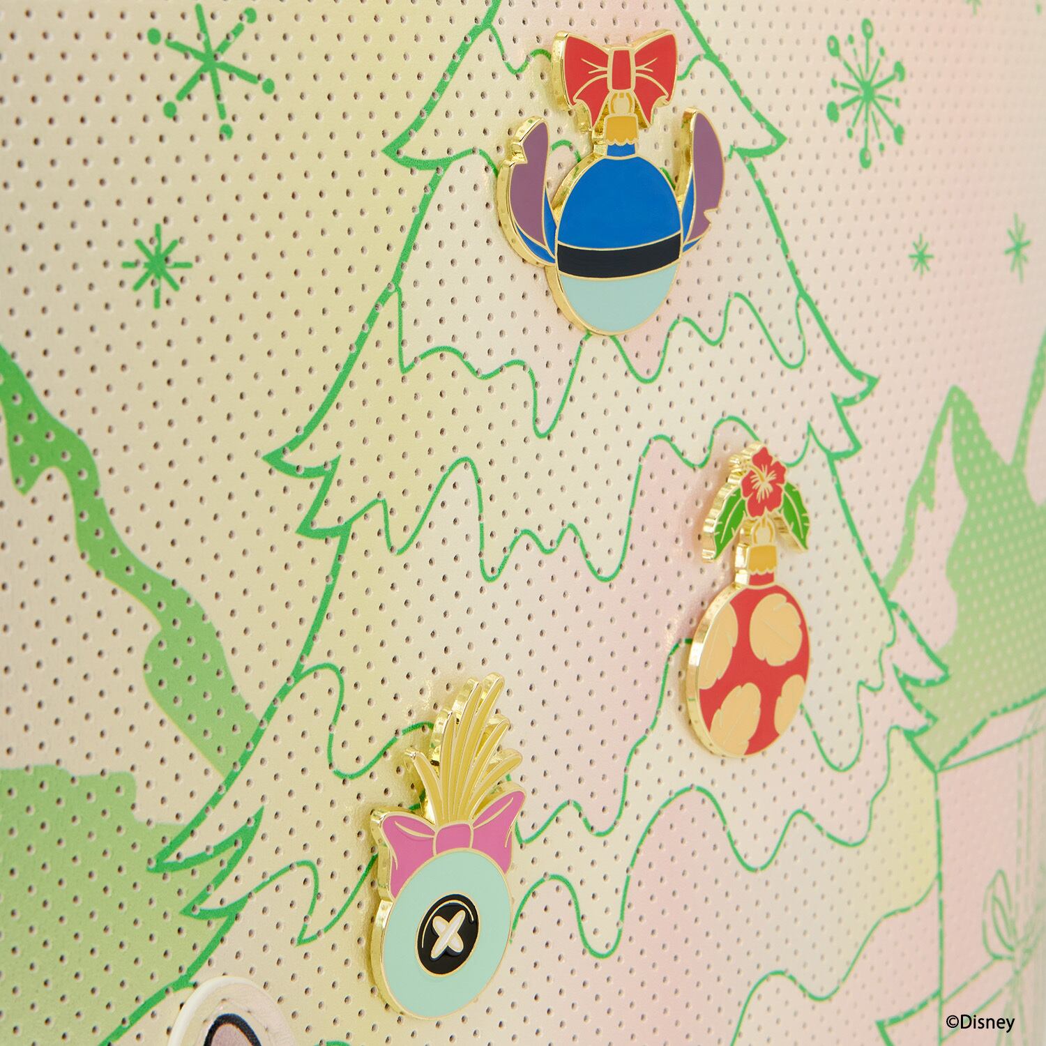 LF DISNEY LILO AND STITCH HOLIDAY TOTE BAG_WDTB3370