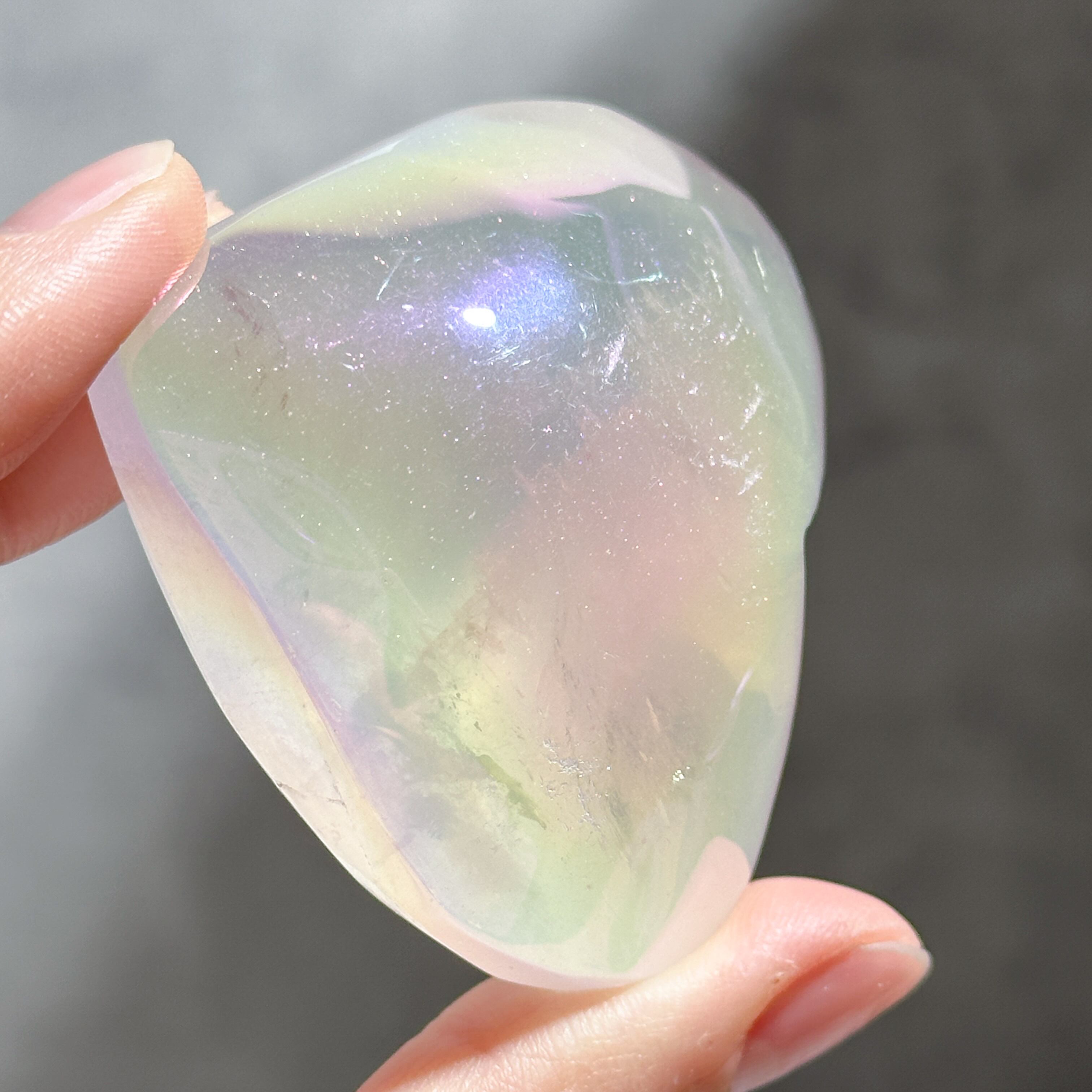 Bigエンジェルオーラローズクォーツ ハート84♡ Angel Aura Rose