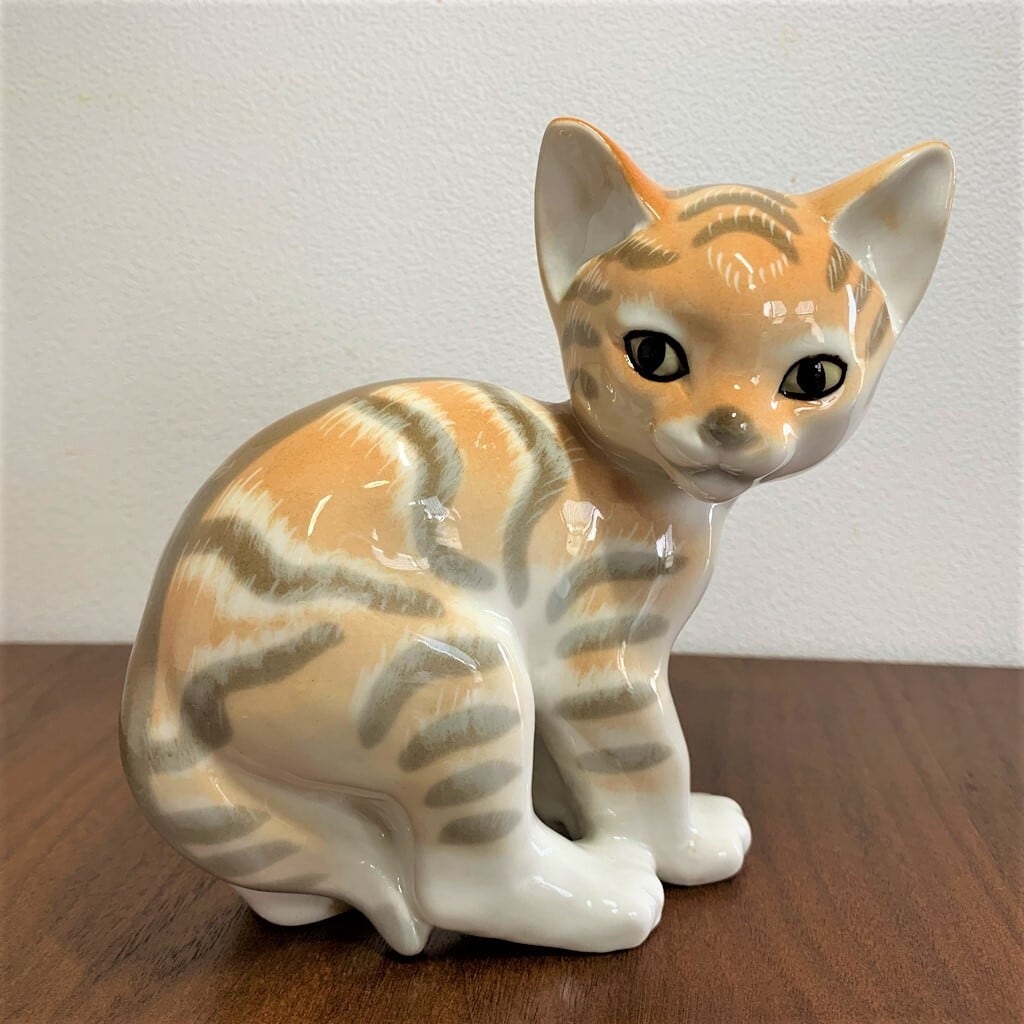 ビンテージ ロモノーソフ 陶器製 猫のオブジェ / Lomonosov vintage cat figurine