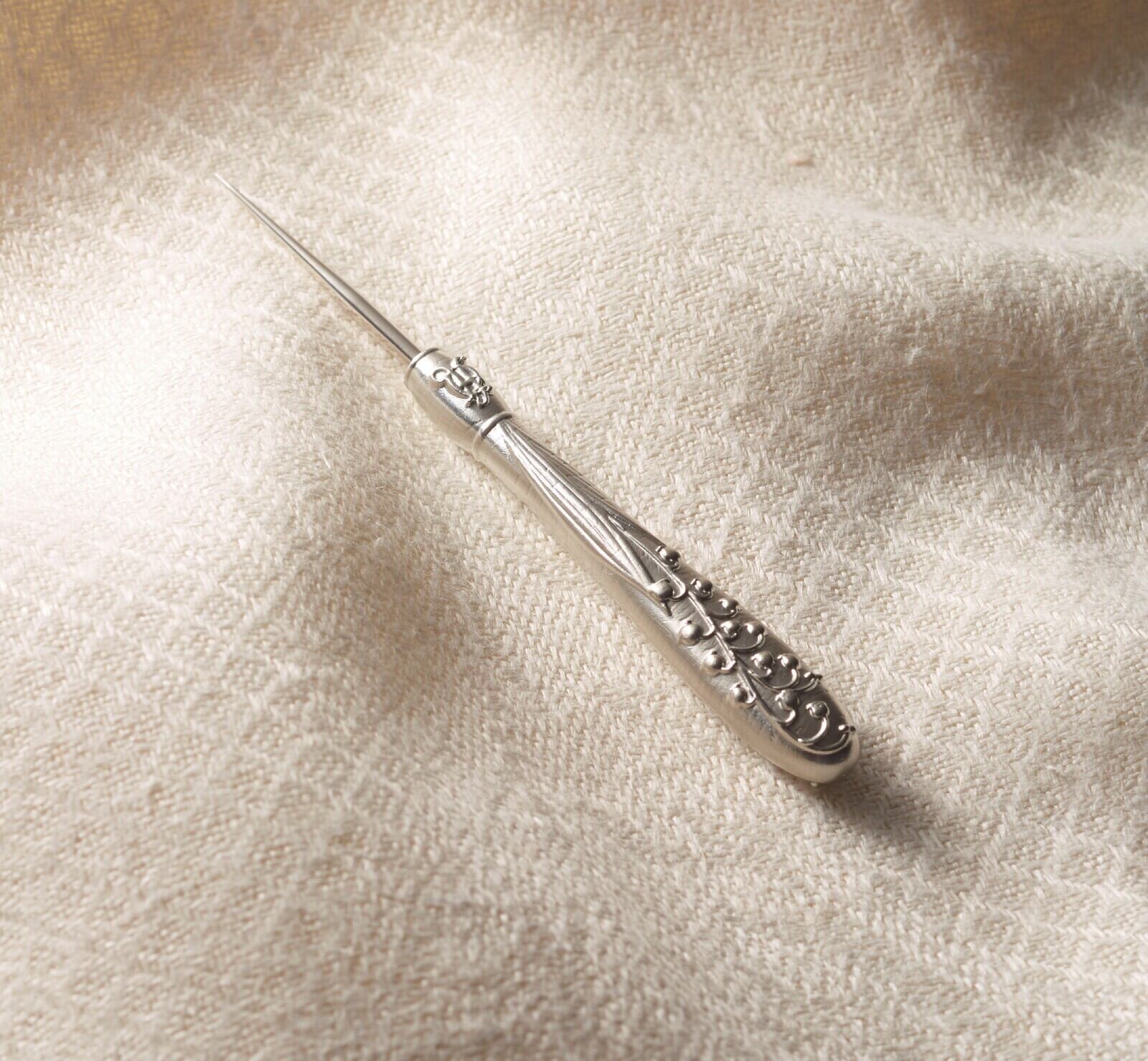 ポルトボヌール*すずらんの細目打ち