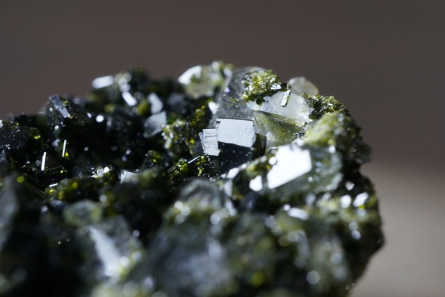 トルコ産エピドート/クォーツ ⑪ Epidote / Quartz 1569