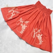 フラダンス 衣装 パウスカート レッド系 シングル ココナッツ柄 シンプル かわいい 鮮やか 華やか 明るい ふわふわ 赤 白 ハワイアン アロハ ハワイアンプリント フラ ダンス レッスン 練習 ホワイト系 ハワイアンスタイル