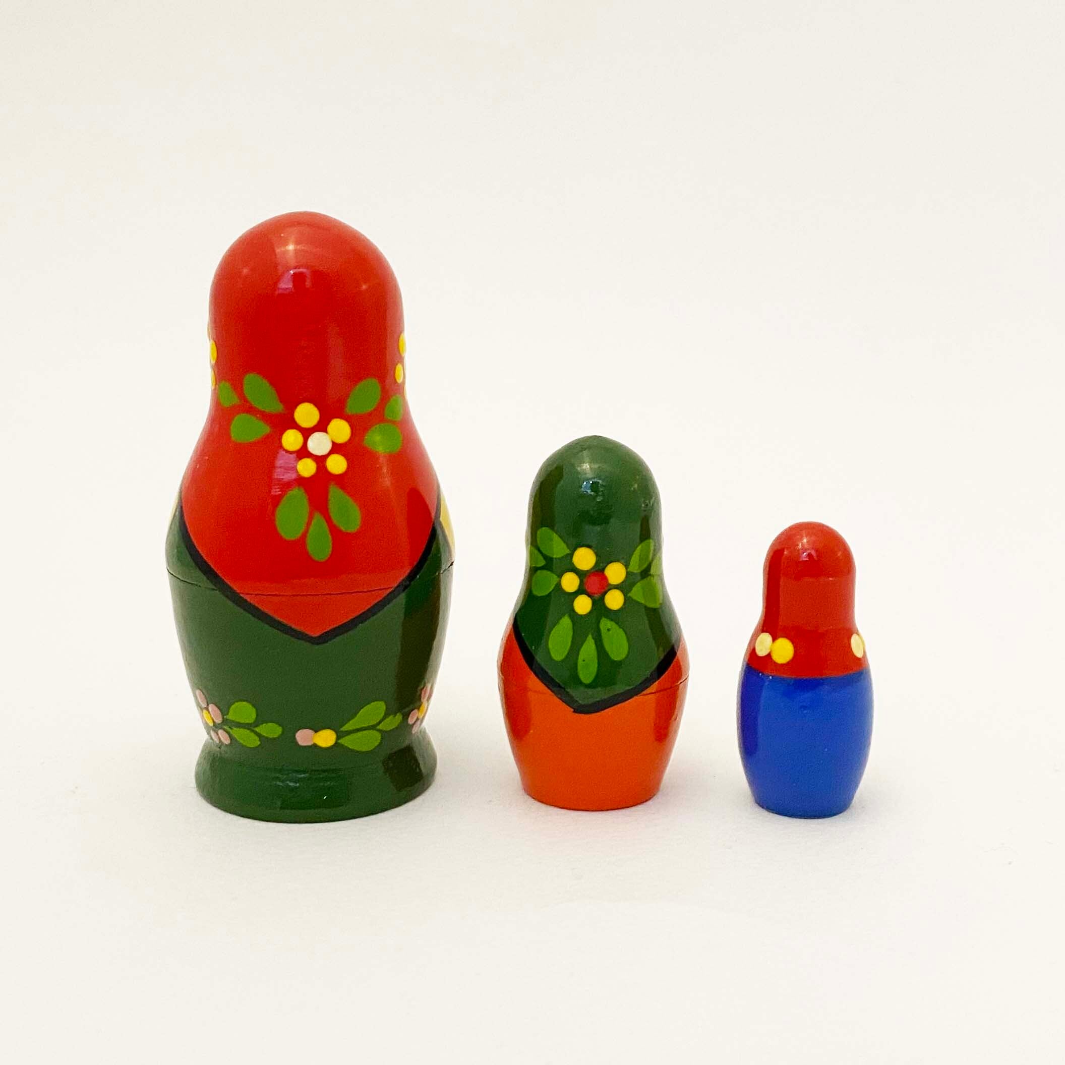 キーロフ産マトリョーシカ / ベリー3個組